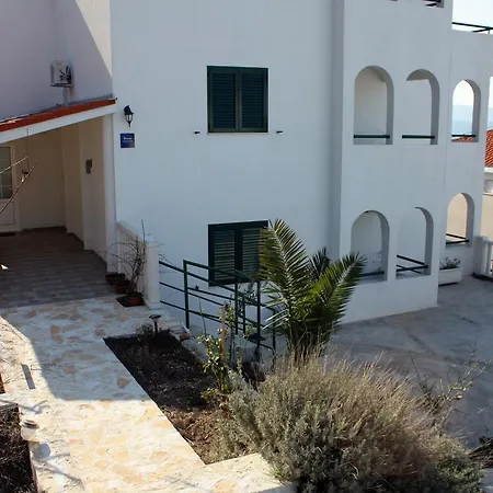 Studio Balica Rat 4868e Gornji Dolac